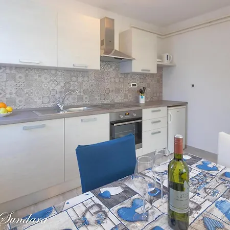 Apartman Maria Pula Exterior photo